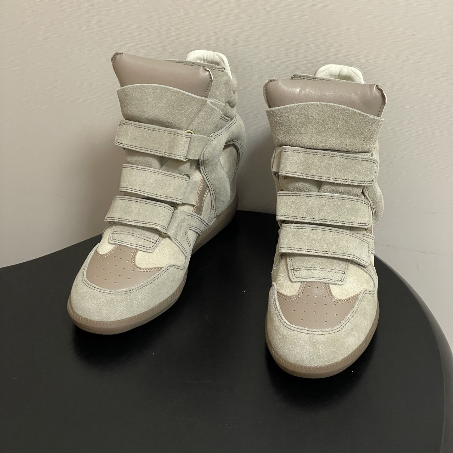 Women's Suede Leather Wedge Sn - Velcro Hook Loop recensione e prezzo
