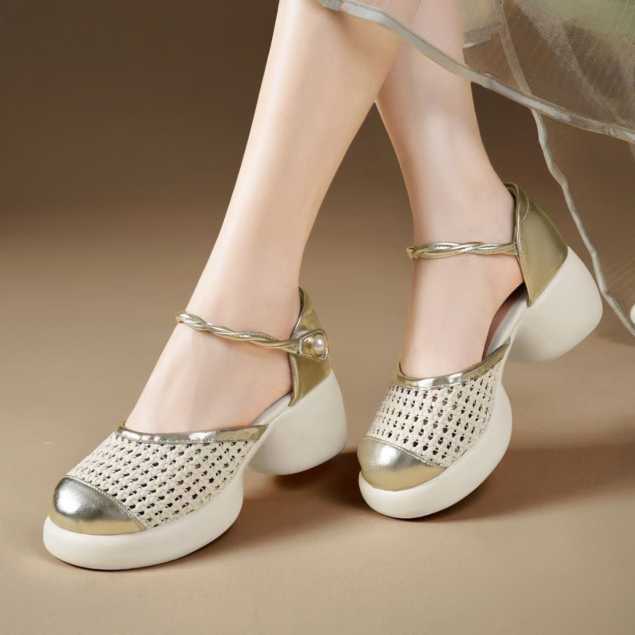 Women Genuine Leather Woven Ho - Velcro Hook Loop recensione e prezzo