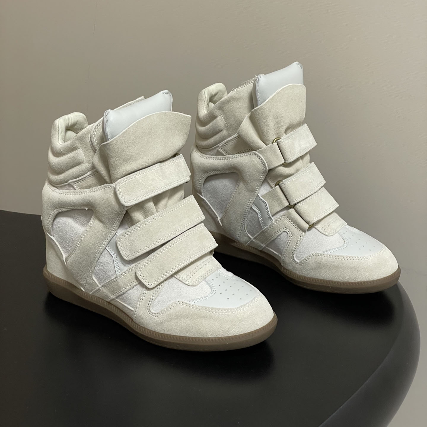 Women's Hidden Wedge Sneakers  - Velcro Hook Loop recensione e prezzo