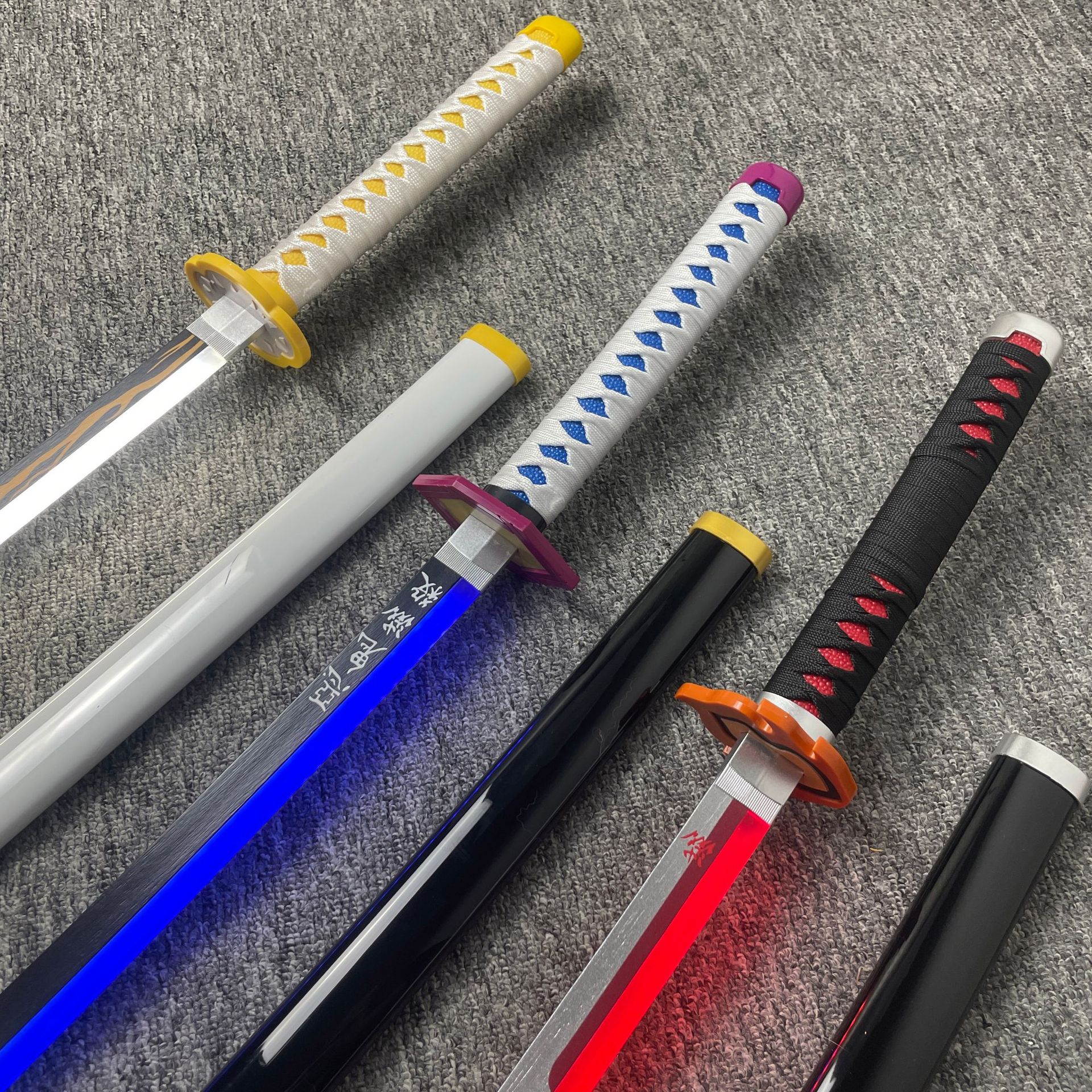 103cm Luminous Edition Nichiri - Cosplay Prop Katana recensione e prezzo