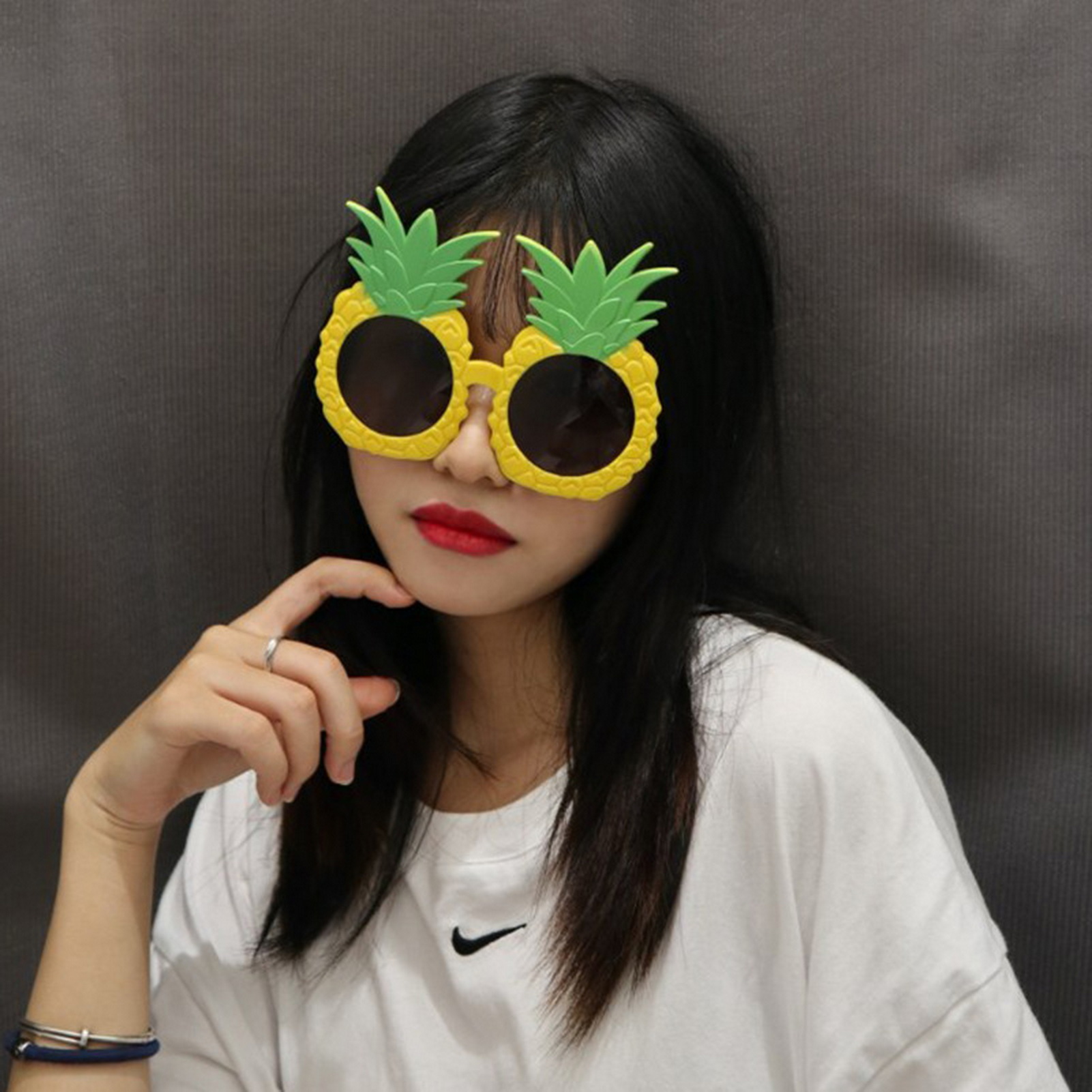 Cartoon Pineapple Sunglasses H - Cosplay Prop Designer recensione e prezzo