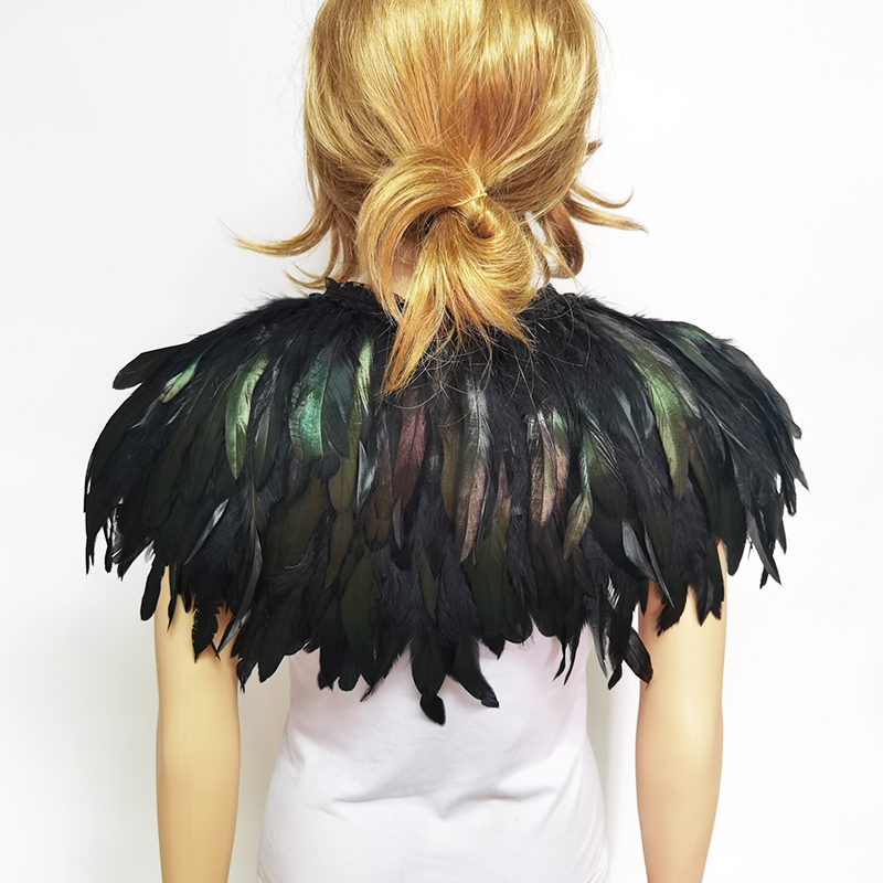 3 Layer Gothic Feather Shawl I - Cosplay Floating Prop recensione e prezzo